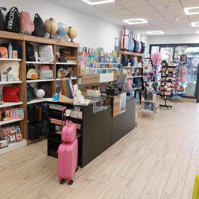 LIBRERIA PAPELERIA ROSA MARI 6