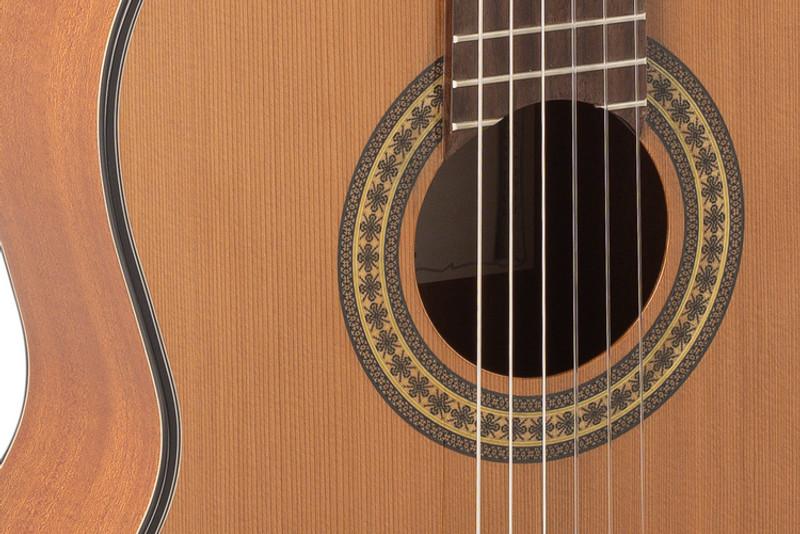 GUITARRA CLÁSICA ADMIRA A1 SERIE ARTESANÍA